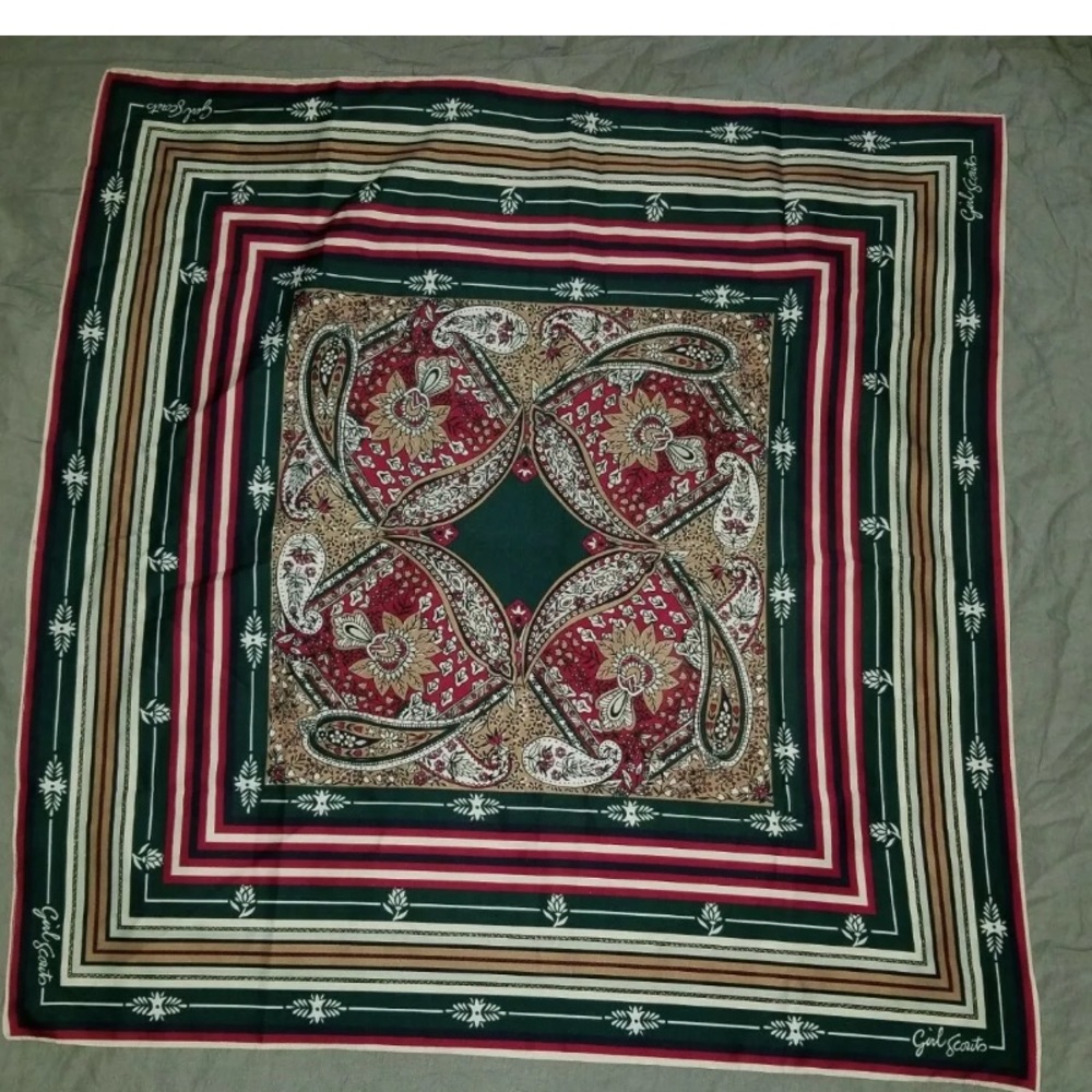 Vintage Girl Scout Scarf Wrap paisley green white